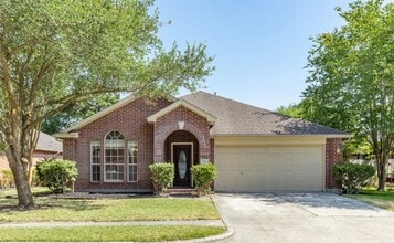 Building Photo - 21812 Whispering Forest Dr