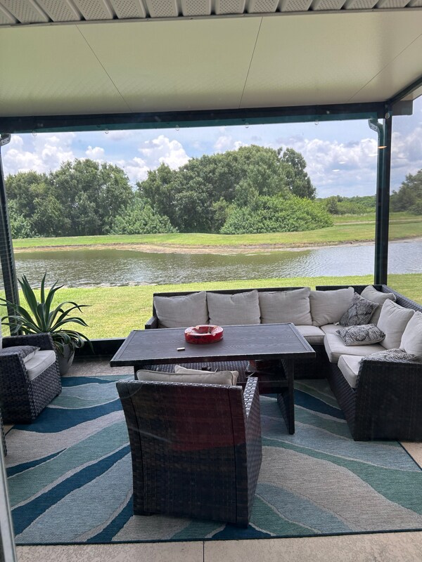 Foto del edificio - 11730 White Willow Ln