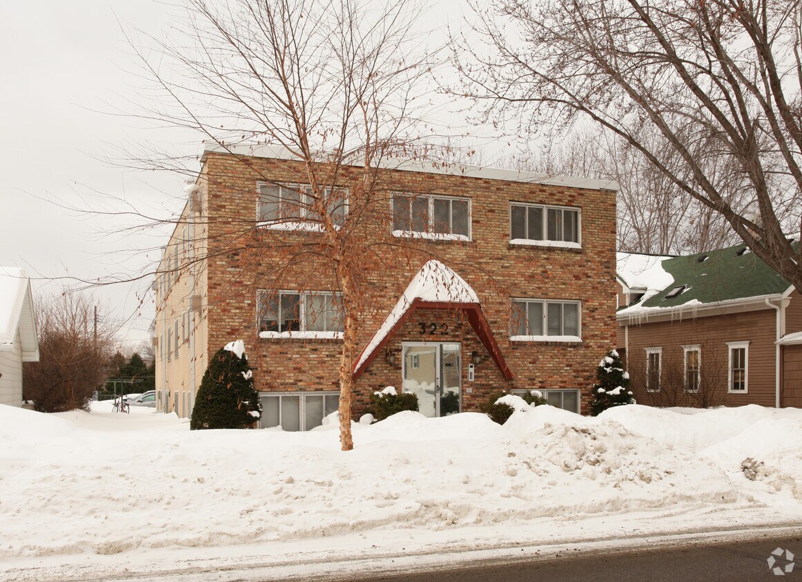 Foto del edificio - 322 2nd St NE
