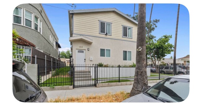 Building Photo - 4828 McKinley Ave