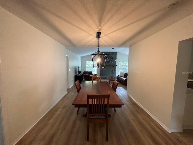 Foto del edificio - 6000 13th St N