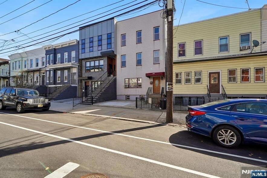 Photo - 364 New York Avenue Unit 1