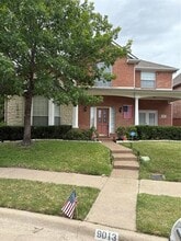 Building Photo - 9013 Crown Point Cir