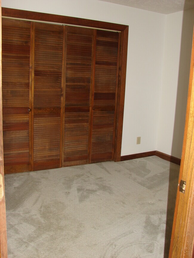 Guest bedroom - 3015 Old Bryan Dr