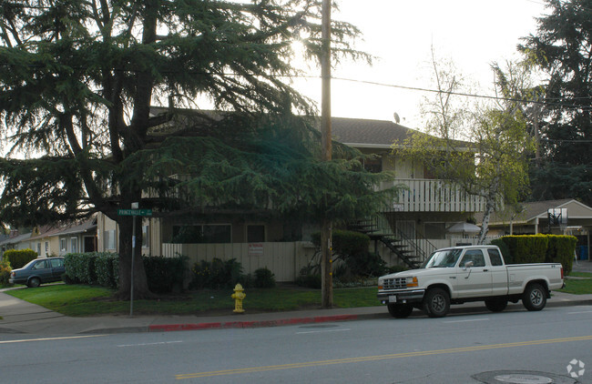Building Photo - 7060 Princevalle St