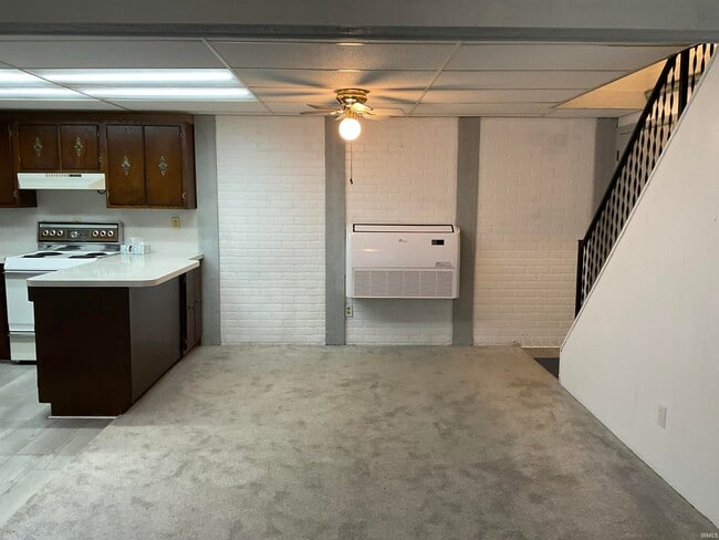 Building Photo - 107 N Rufus St