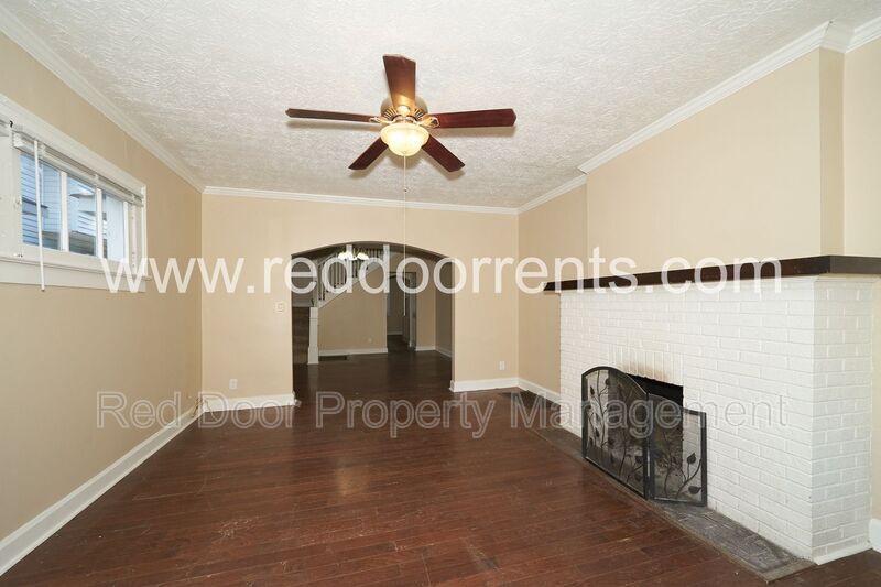 Primary Photo - 4829-4831 N College Ave