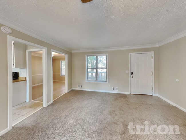 Foto del edificio - 5040 Sumit Wood Dr NW