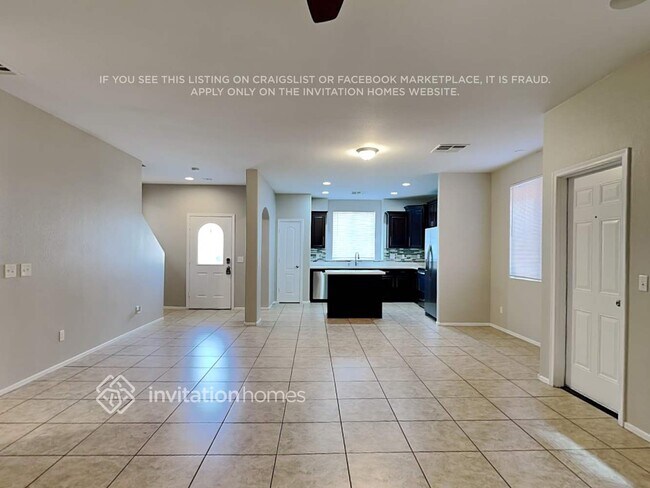 Building Photo - 3765 E Kerry Ln