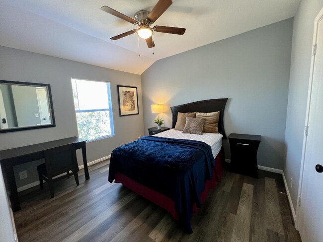 Foto del edificio - 4718 Dorchester Heights Ln