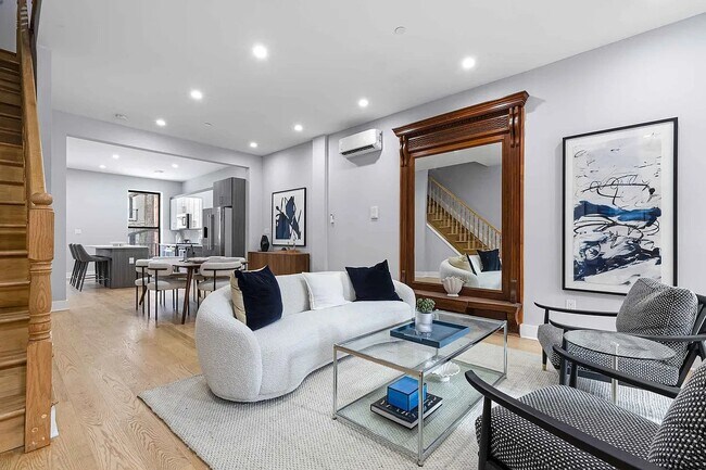 Foto del edificio - 307 W 136th St