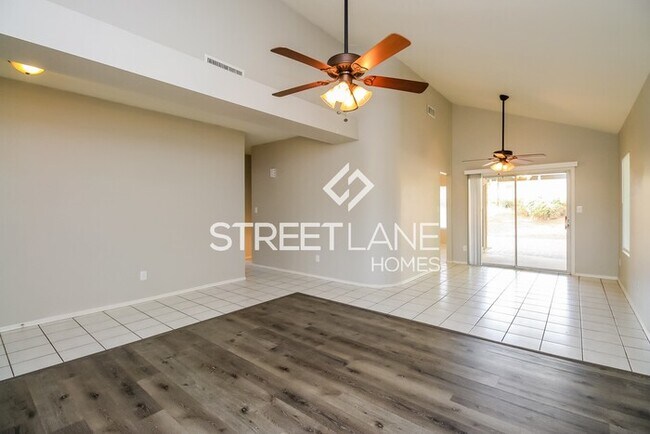Foto del edificio - Awesome 3 Bedroom in Tempe with community ...