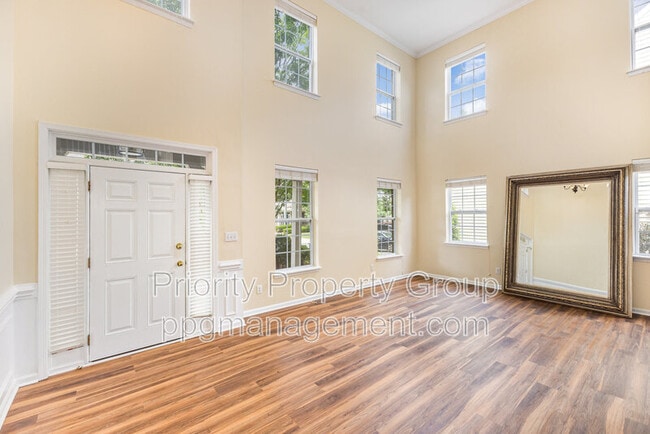 Foto del edificio - 13305 Mallard Landing Rd