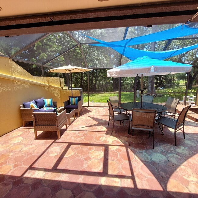 Foto del edificio - 3871 Alcantara Ave