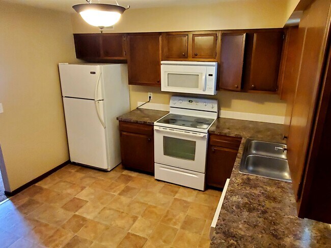 Foto del edificio - 5420 Leighton Ave