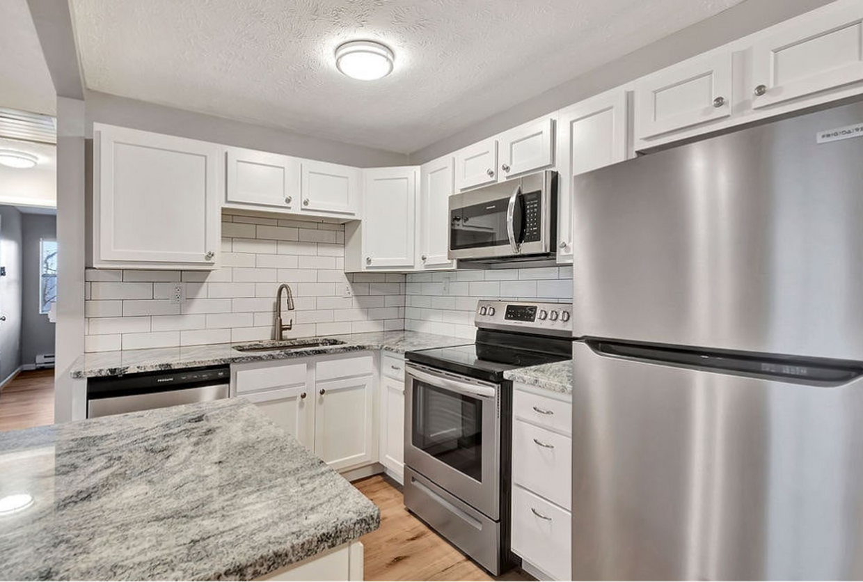 Foto principal - Pinecrest Apartments of Milford