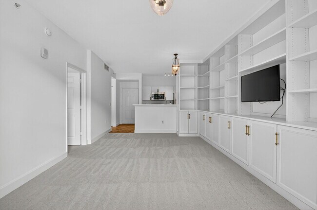 Foto del edificio - 630 S Sapodilla Ave