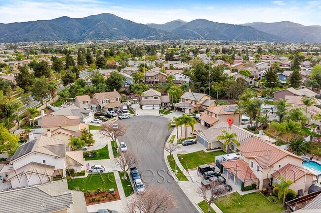 Foto del edificio - 3324 Willow Park Cir
