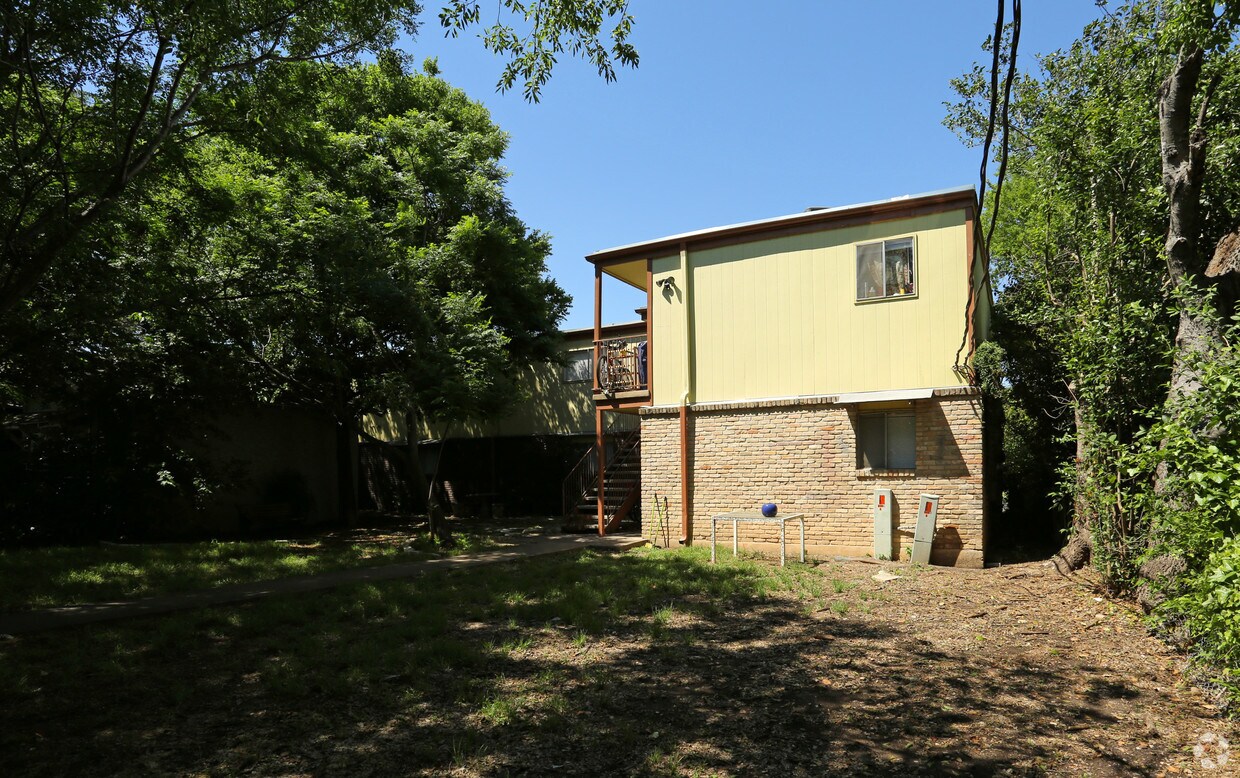 Los estudios en el sur de ¡Primer - Studios On South 1st
