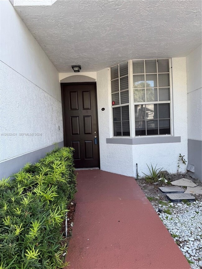Building Photo - 715 SW 148th Ave