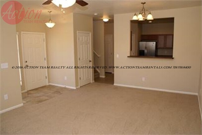 Building Photo - 8110 Snow Bowl Heights