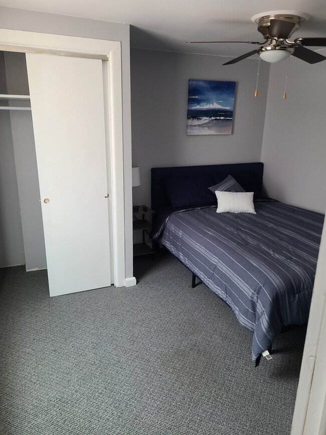 Building Photo - 2035 Spruce St