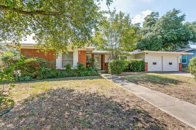 Building Photo - 3-BEDROOM IN NORTHRIDGE, ALAMO HEIGHTS ISD