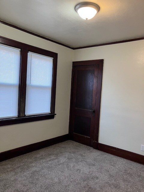 Building Photo - 611 Phelps St