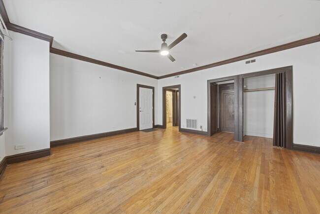 Foto del edificio - 1140 N Lawndale Ave