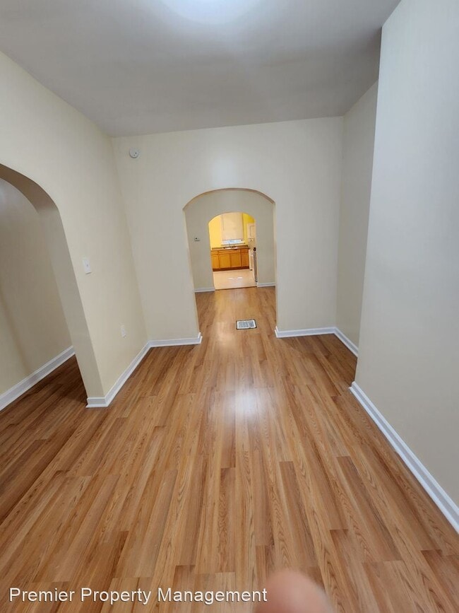 Building Photo - 3 br, 1 bath House - 1117 McKean Avenue