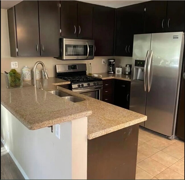 Foto del edificio - 13801 Shirley St