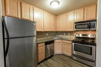 Building Photo - Cavalier Park Apartments