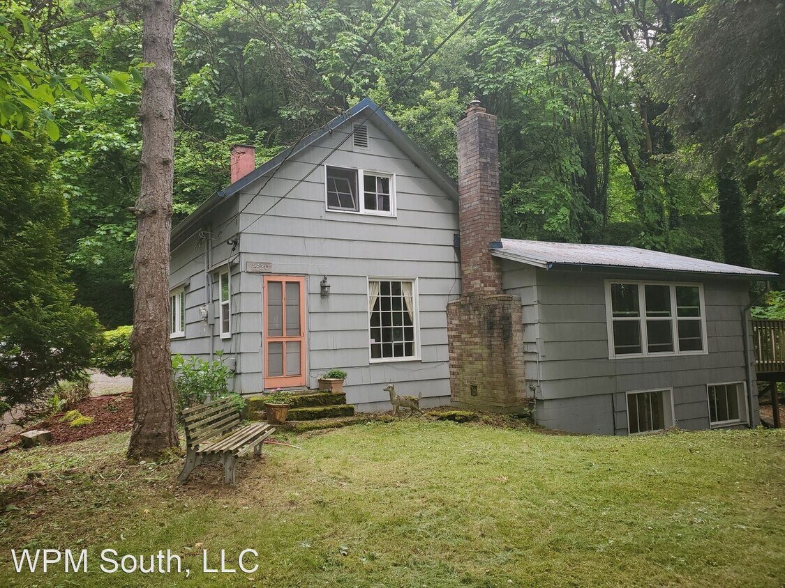 Primary Photo - 3 br, 1 bath House - 4420 S 200th St