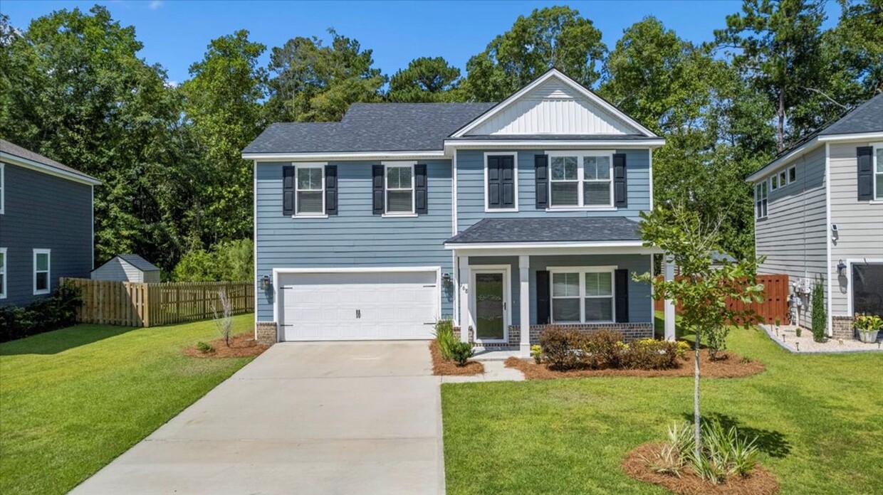Primary Photo - Beautiful 4 Bed - 2.5 Bath in Watergrass S...