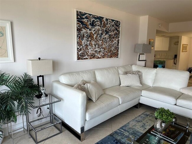 Foto del edificio - 5000 N Ocean Blvd