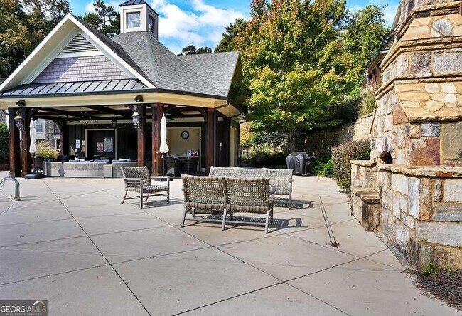 Foto del edificio - 2443 Gatebury Cir