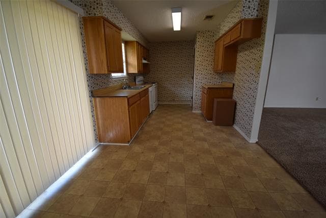 Building Photo - 514 Pecan St