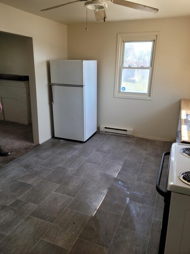 134 Fox Ave, Zanesville, OH 43701 House for Rent in Zanesville, OH