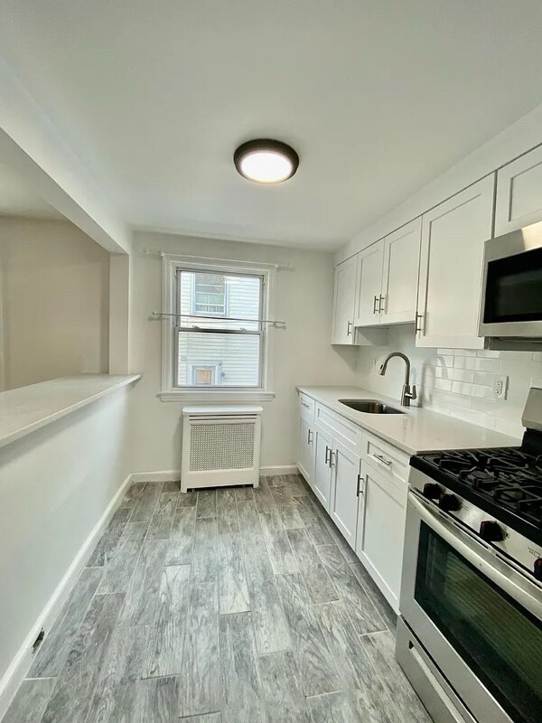 Foto del edificio - 34 E 7th St