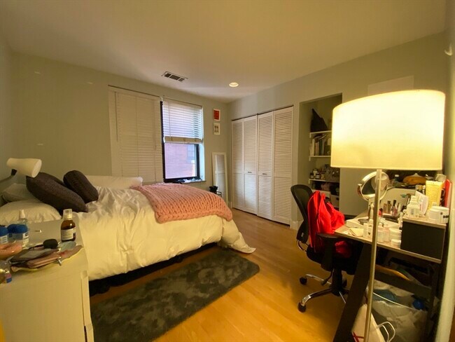 Foto del edificio - 111 Gainsborough St