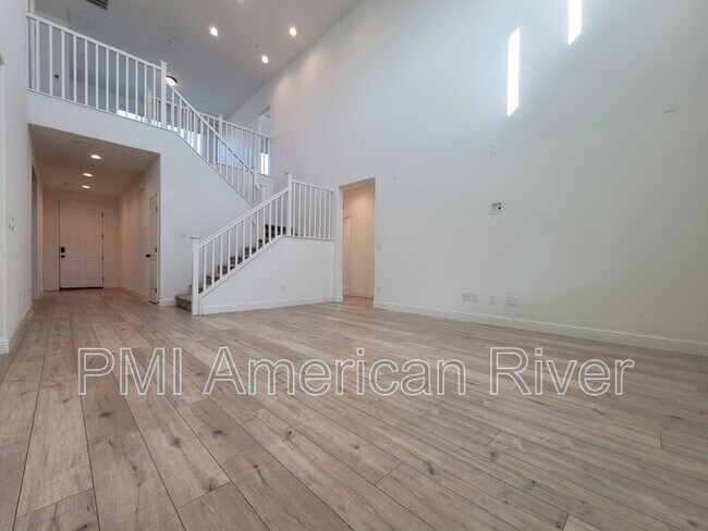 Building Photo - 4016 Salt Pt Wy
