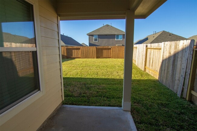 Building Photo - 24218 Avogadro Dr