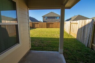 Building Photo - 24218 Avogadro Dr