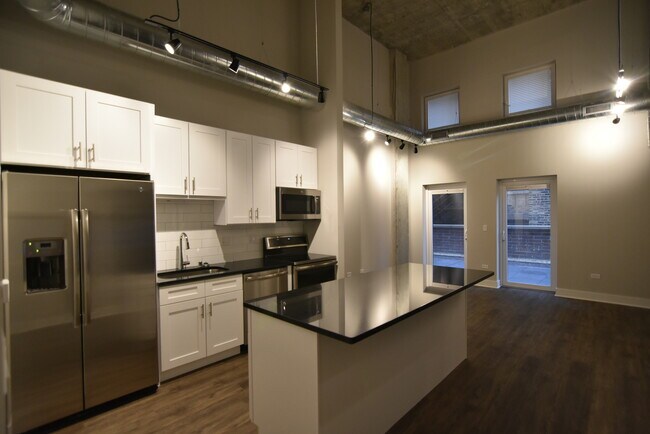 Foto del edificio - 3833 N Broadway
