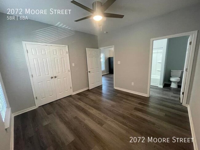 Building Photo - 1 MONTH FREE or reduced monthly rent!!  Ne...