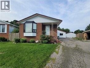Building Photo - 75 Edwina Ct