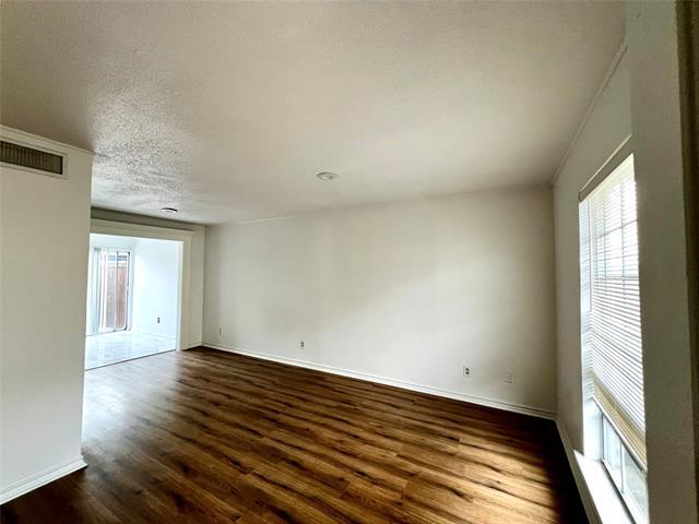 Foto del edificio - 3008 Brockbank Ct