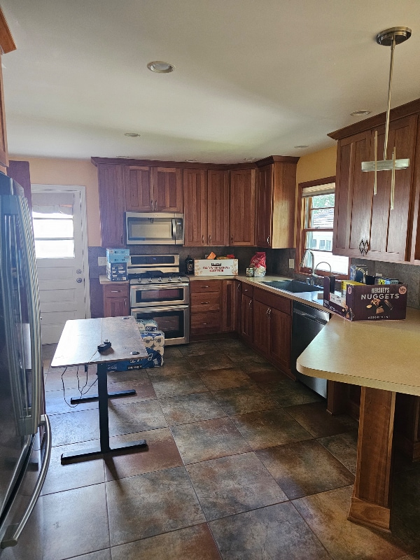 Foto del edificio - 4117 Mineral Point Rd