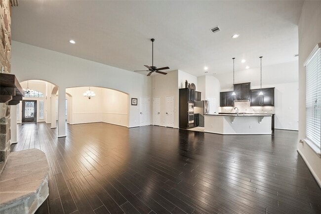 Building Photo - 8132 Tranquil Lake Way