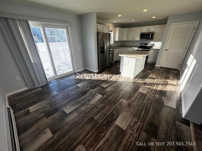 Building Photo - 110 Rocky Rdg Dr